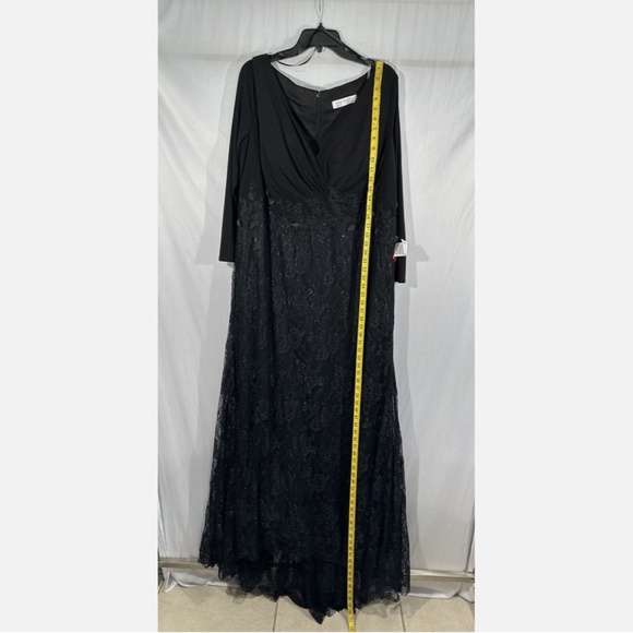 NWT Mac‎ Duggal [ 20W ] Wrap-over Long Sleeve Lace Applique Trumpet Gown Black - Picture 6 of 14